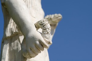 Figur im Park der Villa Borghese - © Thomas Michael Glaw